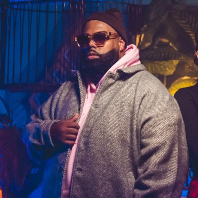 OmyAlka's tweet photo. #NewProfilePic https://t.co/tBAlteZDCg