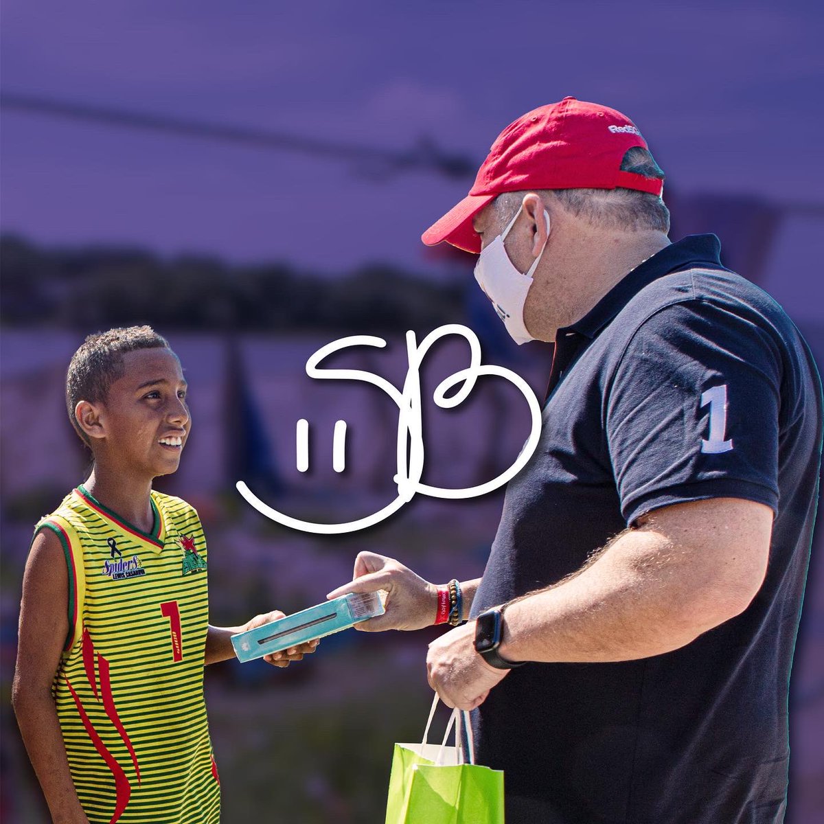 De la mano de Dios seguiremos ayudando a cumplir las metas y a hacer posible los anhelos de miles de colombianos independientes, docentes del sector público y nuestros pensionados.

Vamos por más, y estamos convencidos de que este 2022 será un año ganador para todos.