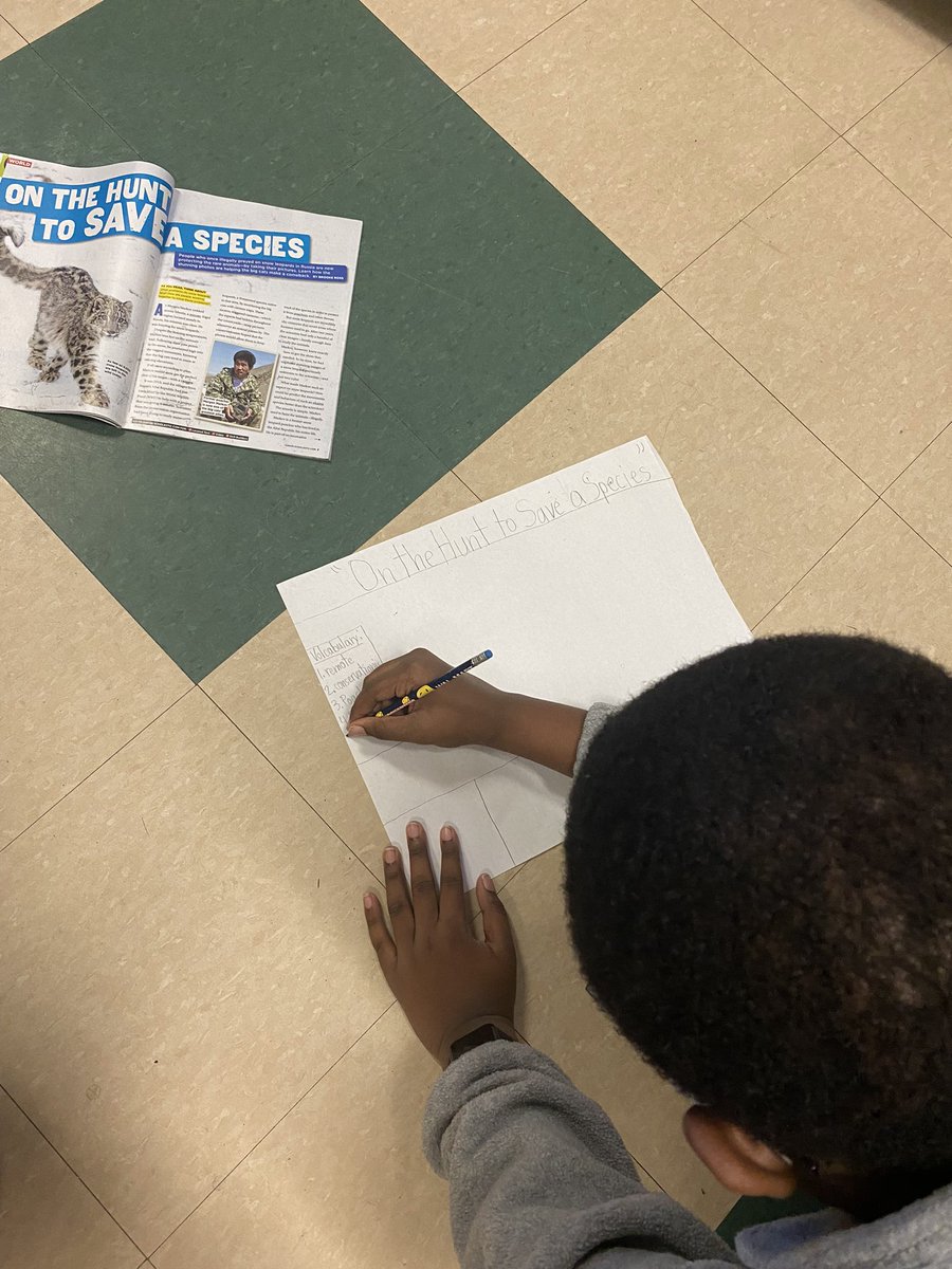 epaschalteaches's tweet photo. Pulling apart informational texts to save the snow leopards! #CMS https://t.co/kuQcFE1hek