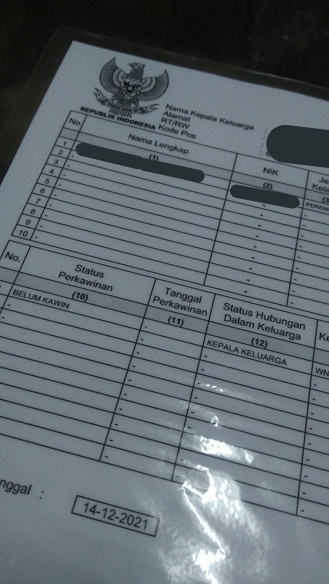 mia khalifruit tweet media