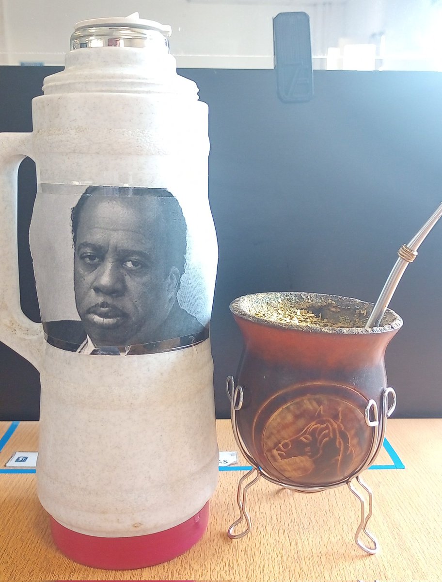 GGorne's tweet photo. Termo STANLEY
Si no sabe de termos no opine. https://t.co/YdOFtux1ti
