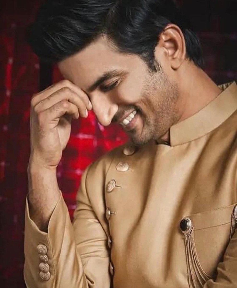 Farfalla131's tweet photo. Trolls are trying to break us

PR is scared of #BoycottBollywood 

SSRians are targets for #JusticeForSushantSinghRajput 

These heartless people are targeting Sushant's family openly on social media.  

Think how much harassment they have faced we don't know about? 

#BeKind https://t.co/2ubU6nJxNo