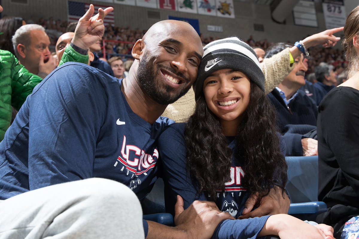UConnWBB's tweet photo. 🤍🤍 https://t.co/absfCNTwqf