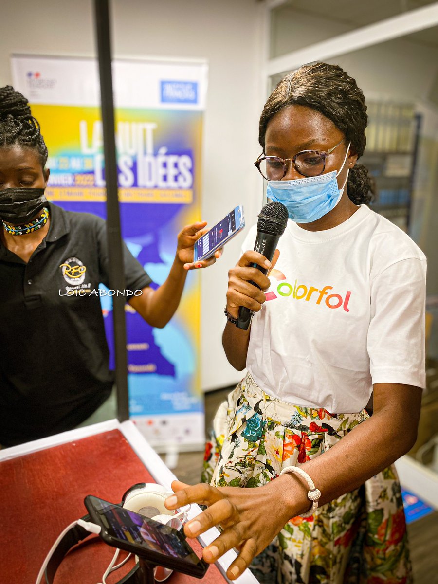 Loic_Abondo's tweet photo. Inauguration de la #ColorfolBox ce jour à l’institut français de Yaoundé en présence de plusieurs artistes notamment @TENOR_officiel et @blickbassy
Cette box permet aux abonnés d’écouter de la musique camerounaise/africaine sur #ColorfolApp téléchargeable aussi sur mobile. https://t.co/vA5gHphNc7