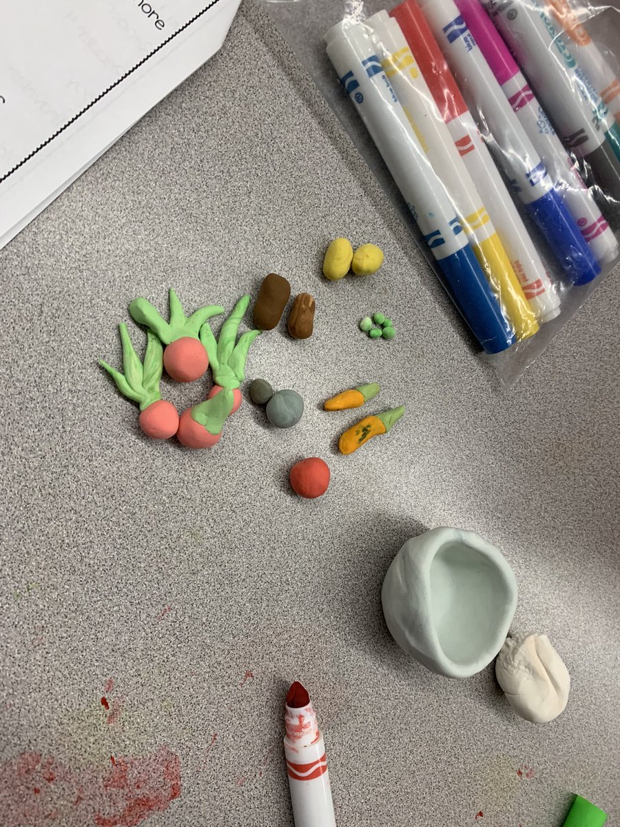 Jen Arnold tweet media