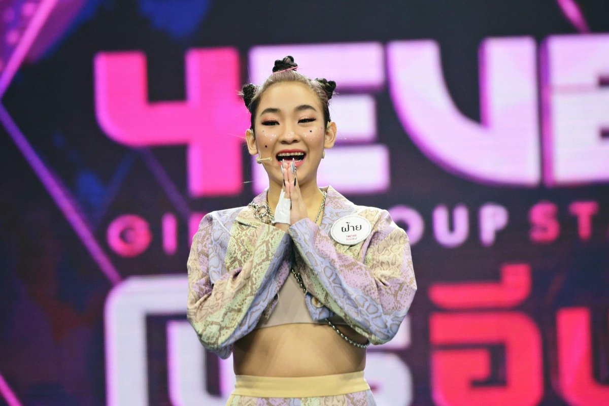 on__mineminddd's tweet photo. คิดถึงยูนิต "จริงๆมันก็ดี" เหมือนกันนะะะ ขึ้นต้นด้วยร้องรวม แล้วมาท่อนเดี่ยวมายด์ ตีหัวเข้าบ้านจริงๆ แร็ปโจก็ตราตึง ท่อนเดี่ยวก้วยก็โคตรเฉิดฉาย ไหนจะไฮโน้ตน้องฟิลลิ่ง และสายซับเพลงนี้แบบพี่เกื้อออ กลมกบ่อมและลงตัว��าก โฮร้กกกก คิดถึงงง 😭

#Mind4EVE #Jorin4EVE #Fai4EVE #4EVE https://t.co/iie8njrIDY