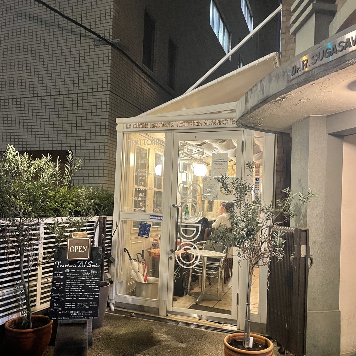 __fk1261's tweet photo. '01 (20)〻大学生

カフェやメイクが好きです 
仲良くしてください🦭♡

#日常垢  #日常垢さんと繋がりたい https://t.co/mlDBLc7mYb