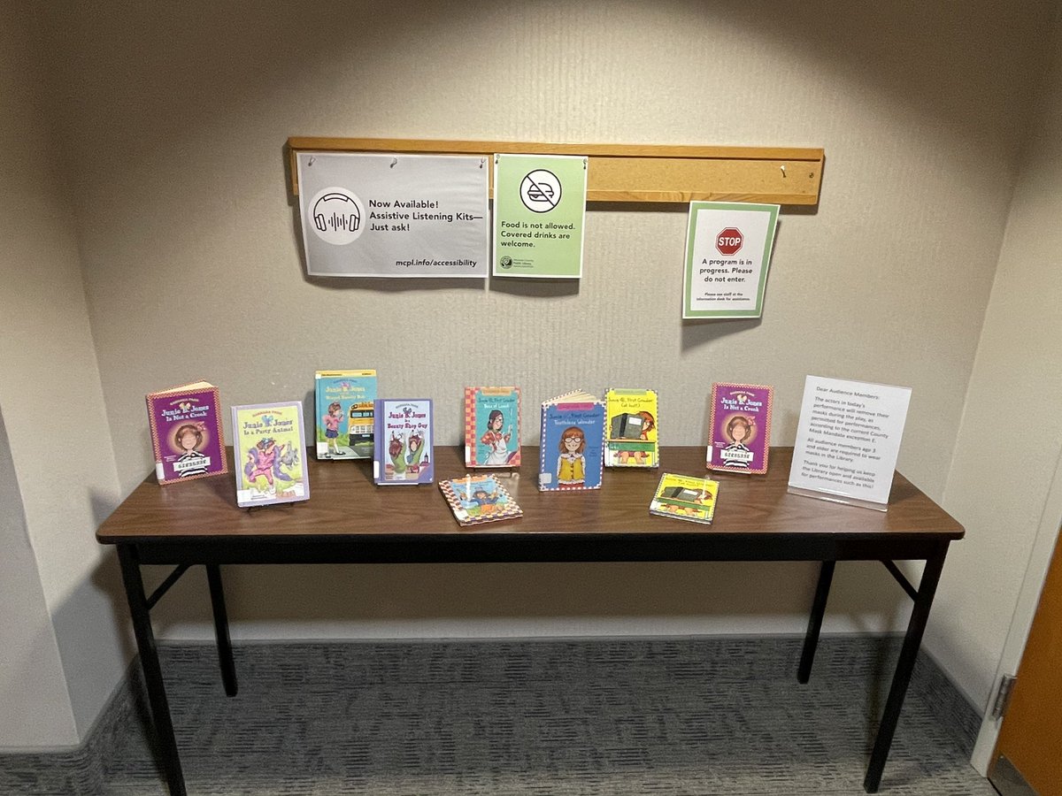 MsKalaKey's tweet photo. Last semester, I produced and directed the children’s play, “Junie B. Jones is Not a Crook.” By connecting with MCPL, we were able to bring children in the community their first theatre experience, as well as spark their interest in reading! #ArtsMatter #ExcellenceinEducation https://t.co/P59kX8JZxK