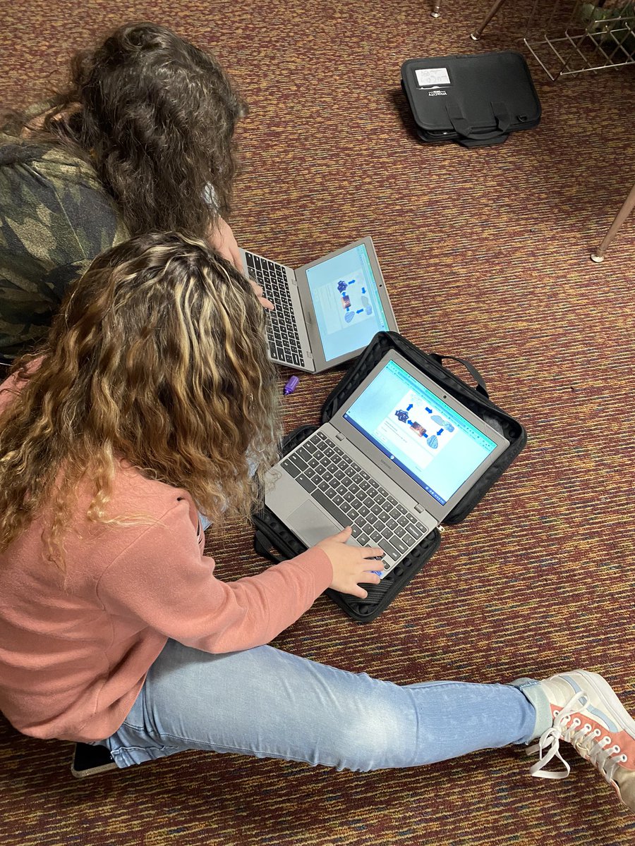 JwillisMcms's tweet photo. 6th graders love escape rooms#mcms#pineapplechart https://t.co/PuwuRe0z8r