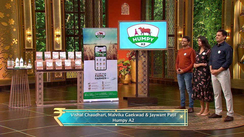 sharktankindia's tweet photo. Vishal Chaudhari, Malvika Gaekwad &amp; Jaywant Patel present #HumpyA2, an A2 certified dairy and grocery brand, which will give your lifestyle a healthy boost! Will they get an investment? Stay tuned to #SharkTankIndia! https://t.co/rIiQ2Ptquf