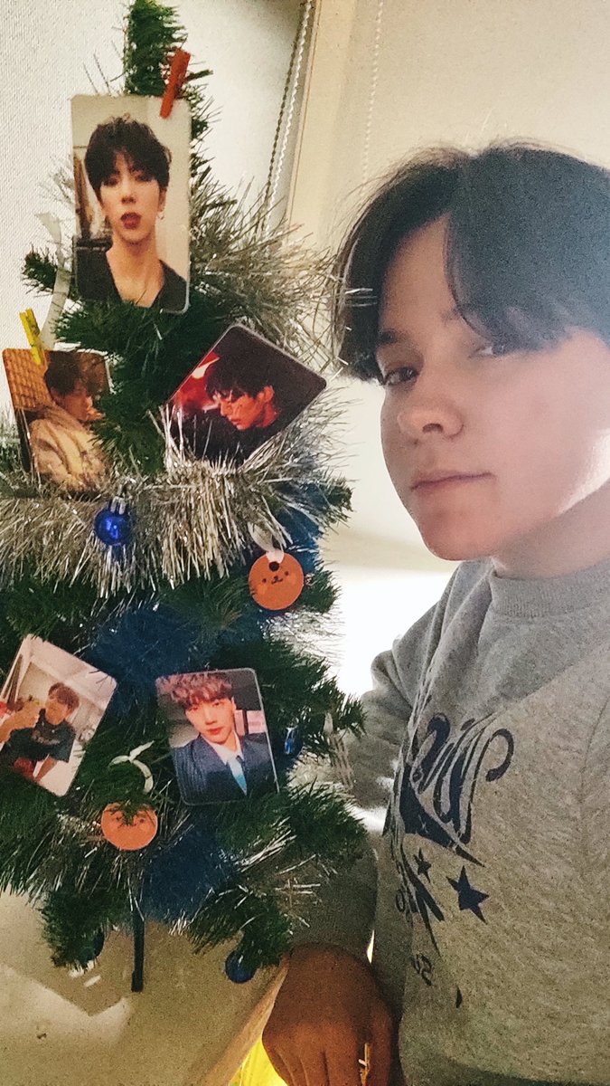 httpzzero's tweet photo. starting anniversary selcaday with Taeho <3
#IFselcaday https://t.co/mpxb0pycIQ