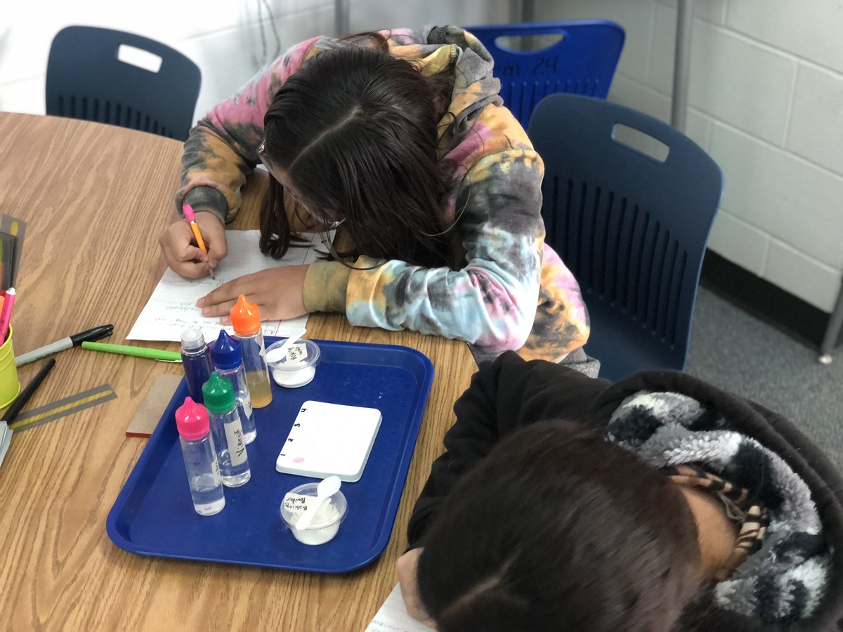 Ms V #5thgraderocks tweet media