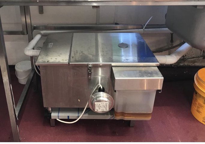 A tidy install in Central London. 👌 

This GRU will keep waste pipes clear of Fat, Oil &amp; Grease whilst keeping the restaurant compliment with water company regs. 

#restaurants #London #fog