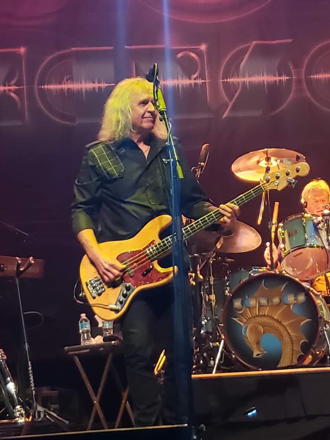 Happy Birthday to long-time Kansas bassist Billy Greer. 