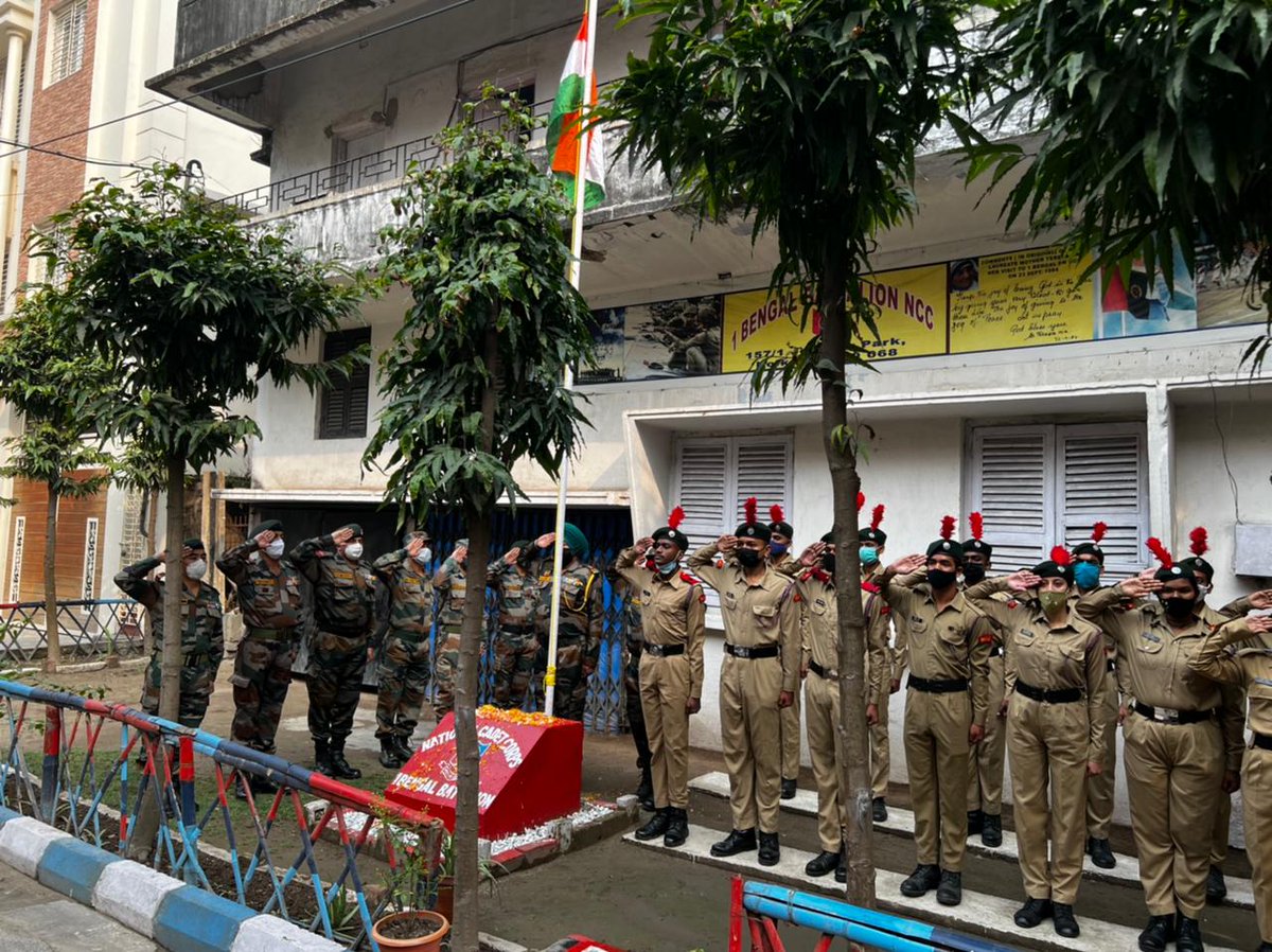 nccwbskm's tweet photo. #RepublicDay
Battalions of Kolkata C group of WB &amp; Sikkim NCC Dte celebrated the 73rd Republic Day with great zeal &amp; enthusiasm.  The event was marked with a ceremonial parade followed by talent display of cadets.@HQ_DG_NCC @SpokespersonMoD @drajaykumar_ias https://t.co/KIxgsULFOM