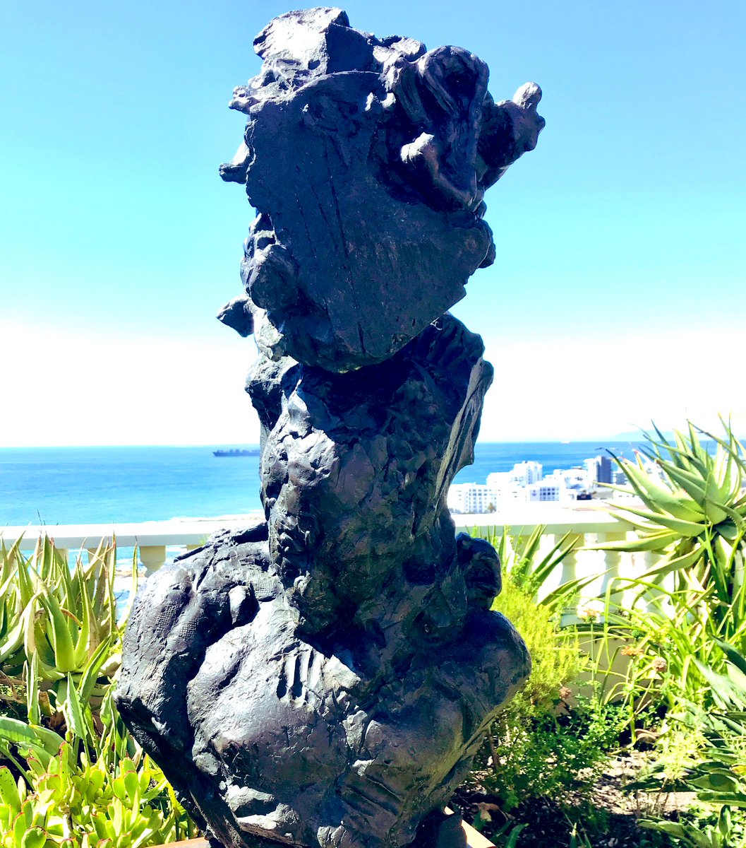 EllermanHouse's tweet photo. Take a stroll in our garden on a beautiful day, discovering extraordinary sculptures that form part of our contemporary collection. Trance 1 by famous artist Dylan Lewis is our latest addition to the garden.
#OnlyEllerman #EllermanArt #EllermanHouse https://t.co/yejcACdaYj