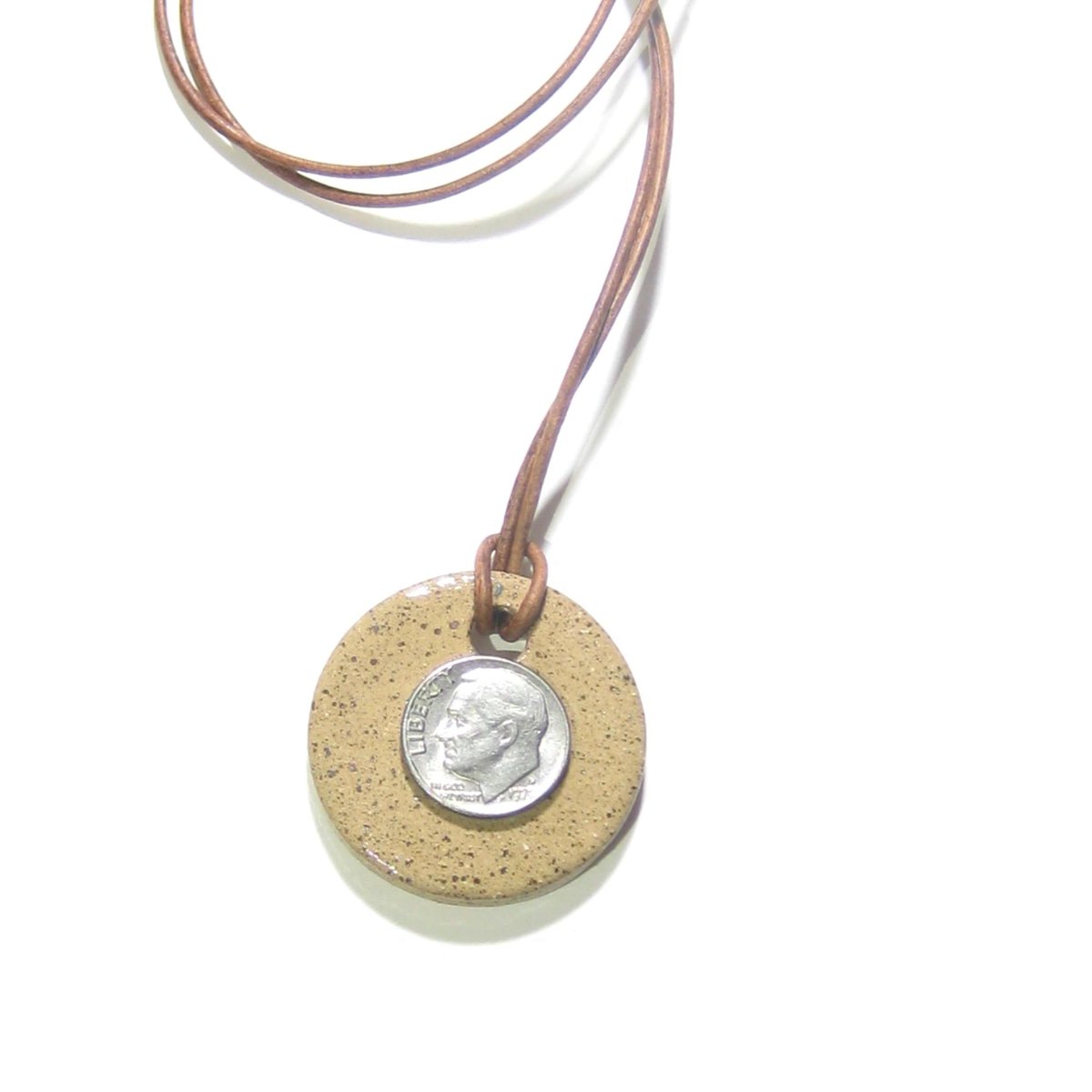 JKCJewelry's tweet photo. Pale Purple Lotus Flower Pendant Necklace, Ceramic Jewelry, Leather Cord, Artisan Jewelry, Buddhism, Yoga Jewelry, Meditation, Earthy https://t.co/xbZNrj7F6A #ceramics #handmade #art #pottery #EarthyJewelry https://t.co/mHjmKHZSq3