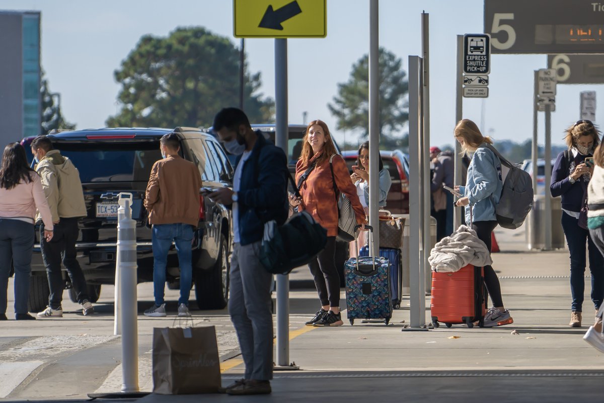 TriangleTakeoff's tweet image. You can't buy happiness, but you can buy a plane ticket... and that's kind of the same thing.

We're excited for new places to fly in 2022! Where are you planning to travel?
