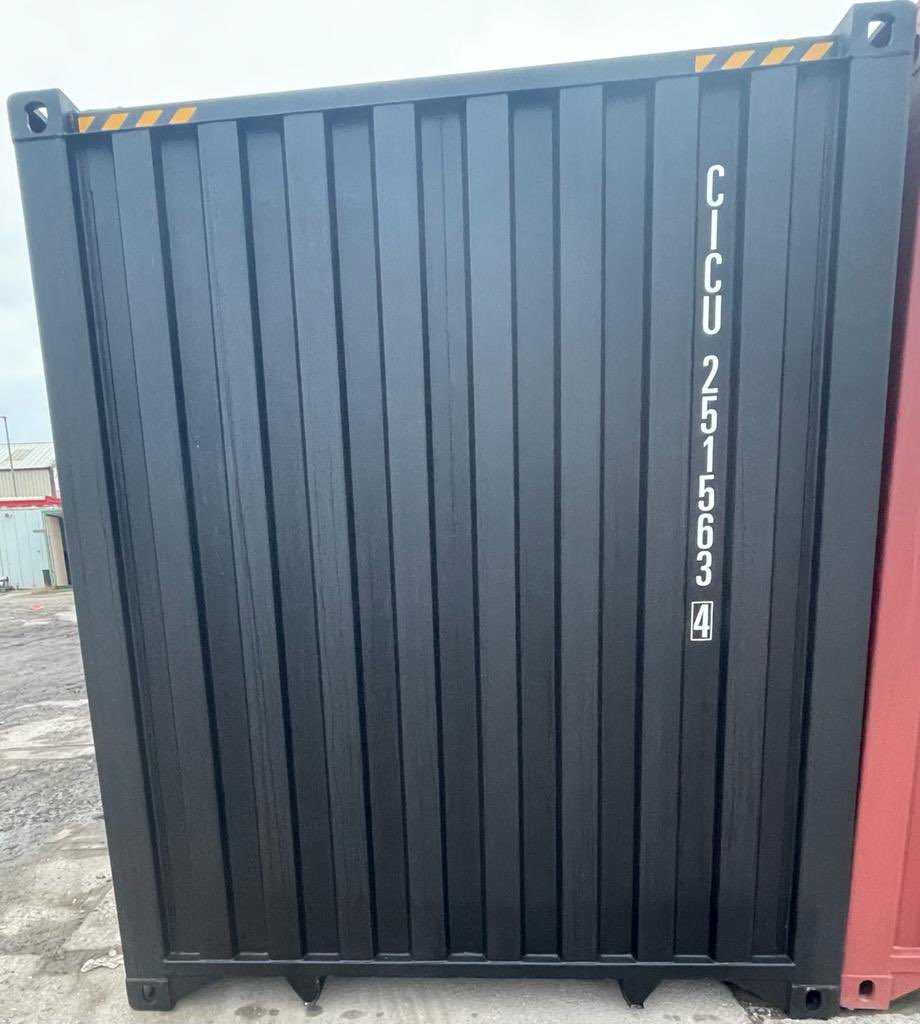 HscContainers's tweet image. Just arrived 40ft high cube shipping container in Manchester £3800.
#40ftcontainer #shippingcontainer