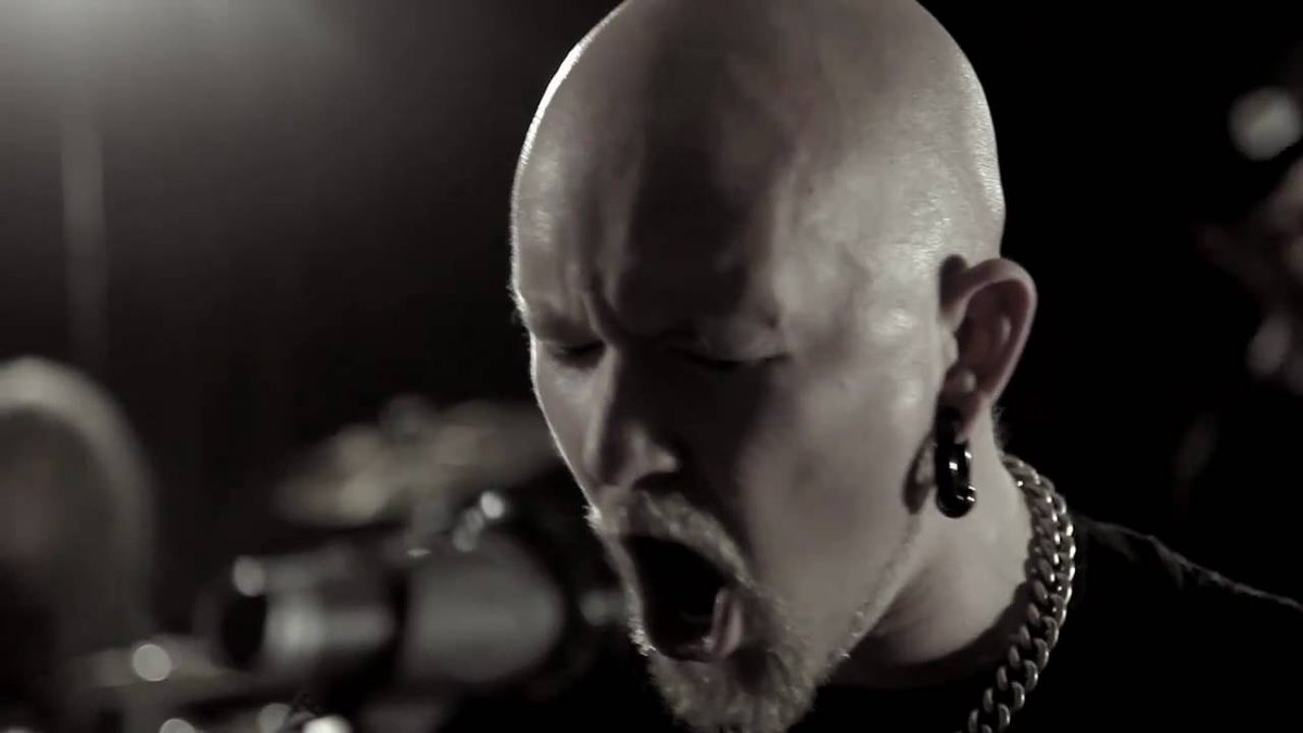 theRealSnowmen's tweet photo. Oh, on a different note: I'm appearing as a guest singer on the opening track of the new @myrkgand album.

https://t.co/PZdlJlIOoF

#Metal #Music #Myrkgand #ImagesatTwilight #Bolverk #Singer #vocals https://t.co/XI8nag85jV