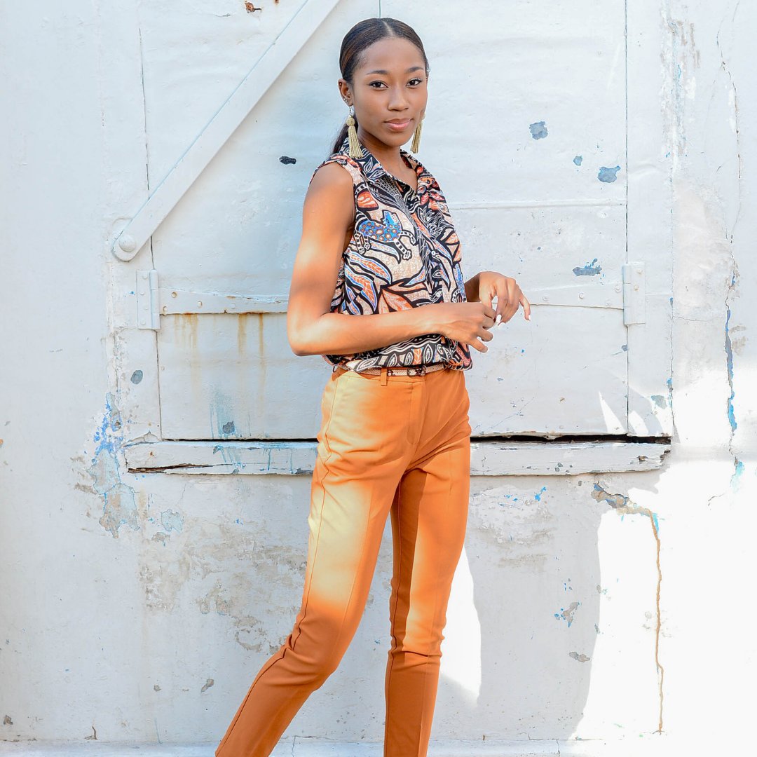 Maxiestores's tweet photo. Be ready to take on your day with added confidence with our stylish corporate wear. Get quality pieces at an affordable price to keep you looking amazing!
Sleeveless top - $2,400 +tax
Visit us in store to shop today!
#Maxie #MaxieDepartmentStore https://t.co/PaAMENC3dc