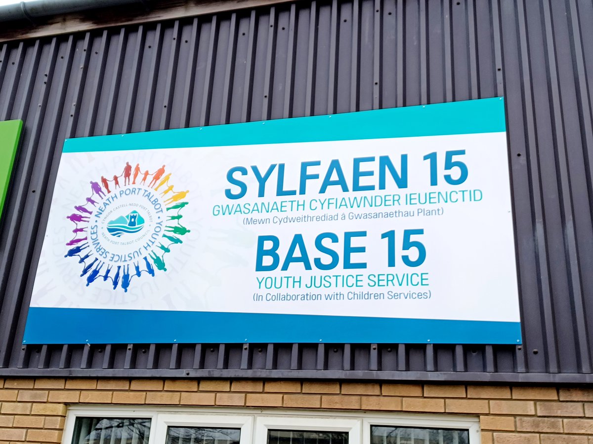 SxSwansea's tweet photo. It's been a busy week of installations this week, including these external signs for @NPTYouthJustice 👇
Get in touch for all your signage needs 👋
☎️ 01792 797202
📧 marketing.swansea@signs-express.co.uk
#signsexpressswansea #advertising #signagesolutions https://t.co/5VaK9uEYCR