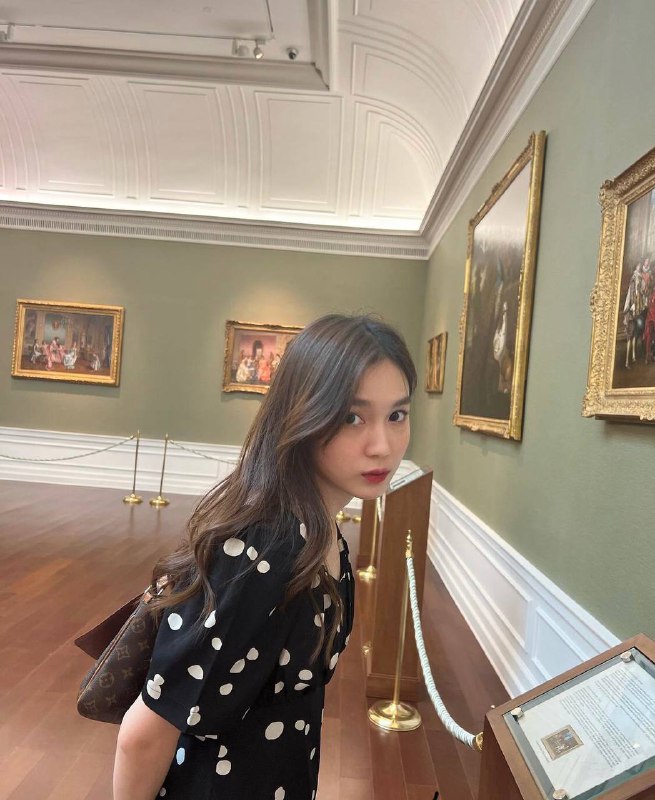 CeCeaAlice's tweet image. #Art Is there anyone who loves art like me?