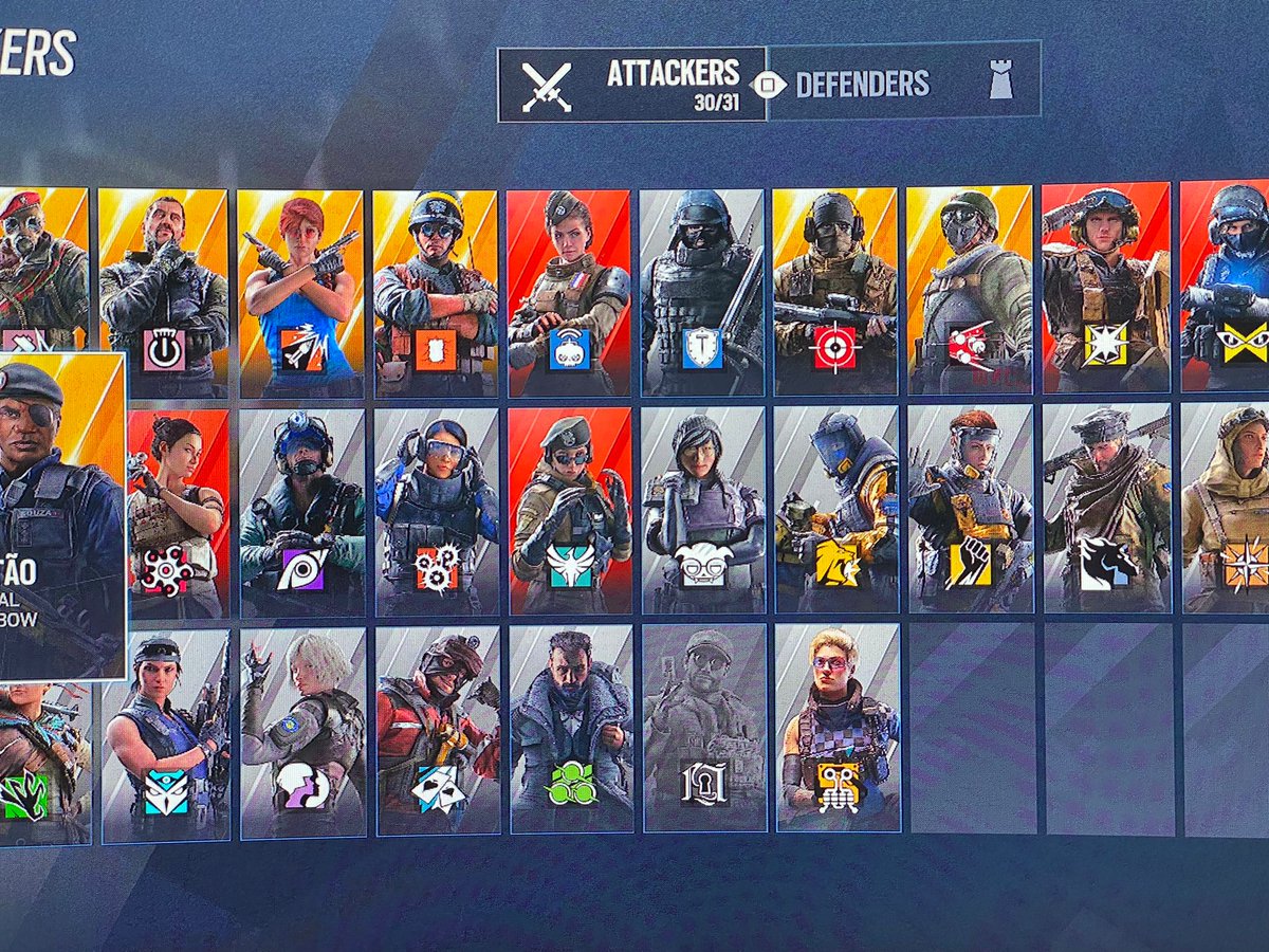 Selling my acc
+300 charm 
+80 skin 
+20 elite 
Kd 1.7/wl 2.2