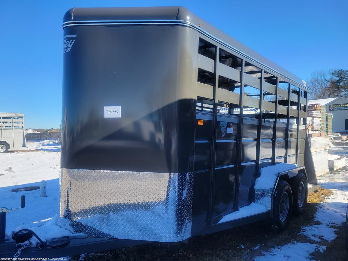 crossroadstrls's tweet photo. Built using only high grade steel and high quality components, a Valley trailer is designed to deliver your valuable cargo safely time and time again.   
https://t.co/AQIHLyzrAS https://t.co/44VtkFiVDW