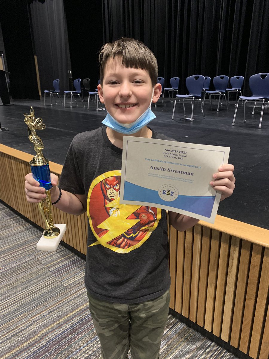 WVLTBrittany's tweet photo. I just loved being at Gibbs Middle School for their annual spelling bee! Winner Austin Sweatman is moving on the regional competition. Congrats t o you all! Great job! https://t.co/v6Kn9ccYRv