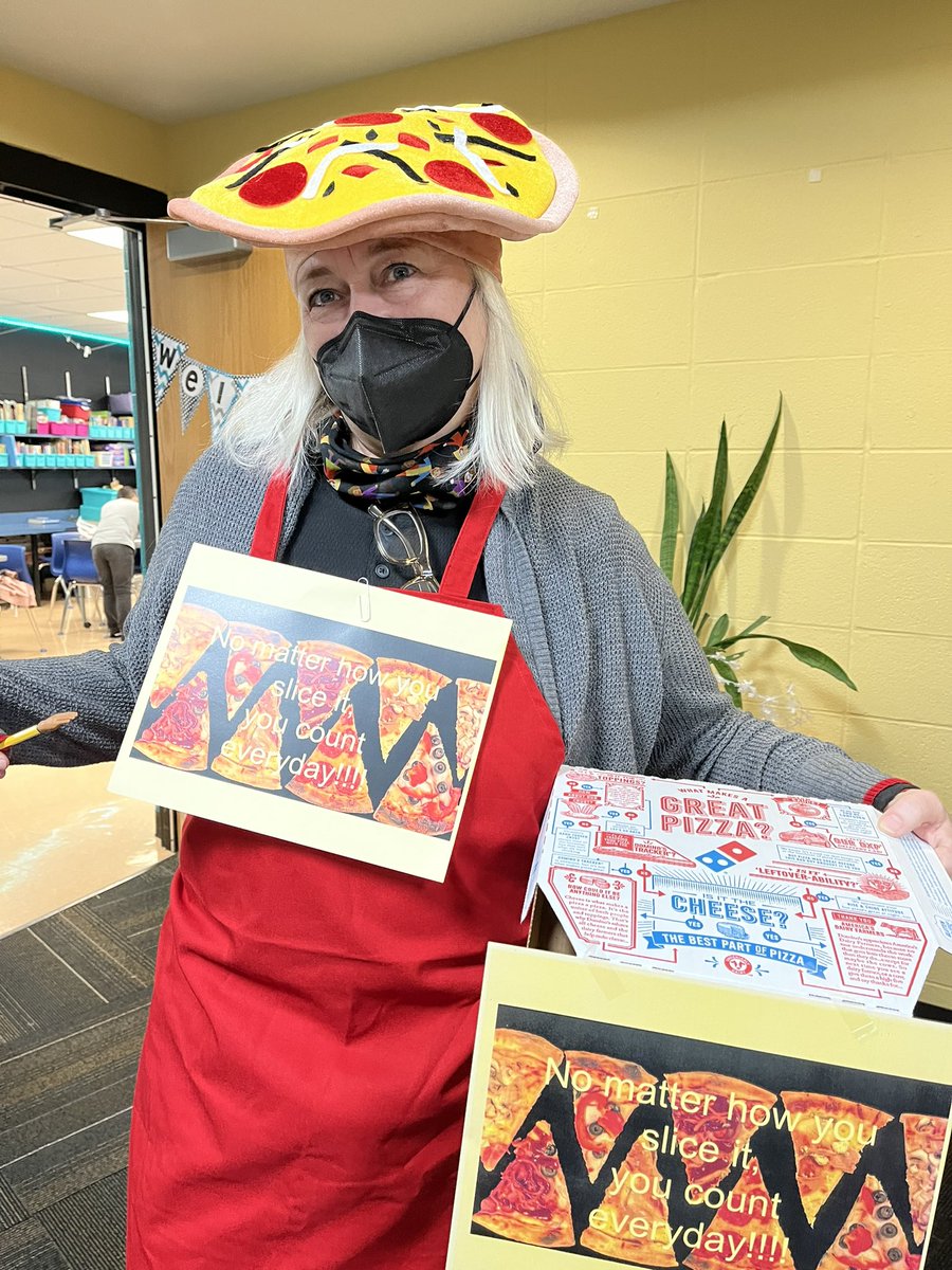 meverist's tweet image. When the admin @KCPS_Rogers promises 🍕🍕🍕for classroom attendance on #CountDay you &amp;amp; your teammate @RobinCarneyKC get into the spirit! Attendance counts, but students @kcpublicschools matter every day!