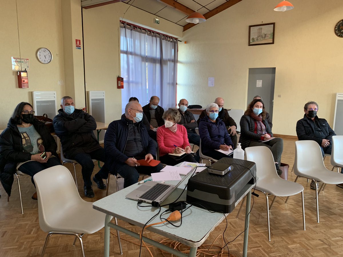 Gers Fibre (@gersfibre) on Twitter photo Bienvenue aux Elus des communes du secteur de #bassoues pour la présentation du 100% fibre dans @LeGers32. Merci à Mr Castet et Mme Barrouillet pour leur présence. <a href="/NBarrouillet/">Nathalie Barrouillet</a> <a href="/ladepeche32/">ladepeche</a> <a href="/lejournaldugers/">Le journal du Gers</a> Bienvenue aux Elus des communes du secteur de #bassoues pour la présentation du 100% fibre dans @LeGers32. Merci à Mr Castet et Mme Barrouillet pour leur présence. <a href="/NBarrouillet/">Nathalie Barrouillet</a> <a href="/ladepeche32/">ladepeche</a> <a href="/lejournaldugers/">Le journal du Gers</a>