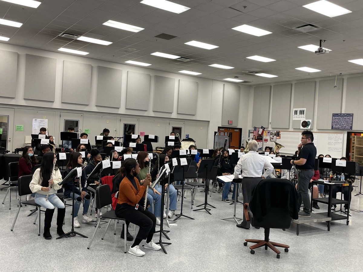 Thank you to Ms. Beth Adams and Mrs. Susan Meyer-Patterson for sharing your expertise with the DHS Wind Ensemble, Symphonic Band, and Concert Band today! It was a great day of learning and improvement! <a href="/AldineISD/">Aldine ISD</a> <a href="/aldinefinearts/">Aldine ISD Performing Arts</a> <a href="/drgoffney/">Dr. LaTonya M. Goffney</a>
