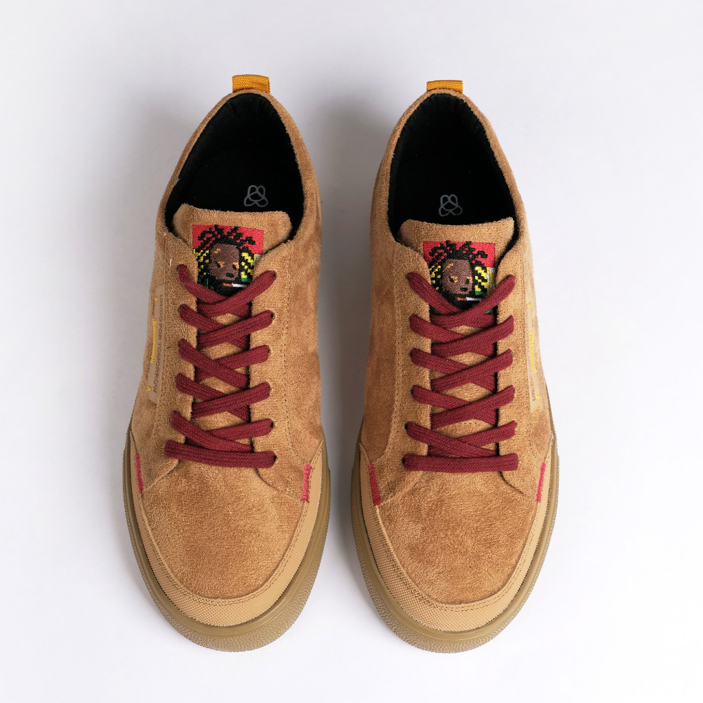 cryptorastas's tweet photo. Whitelist for CR1 Sneakers (+NFT) is open!
Only 300 pairs for CryptoRastas Owners...
check https://t.co/XzZf9v33yd https://t.co/Q2HBqVmpYs