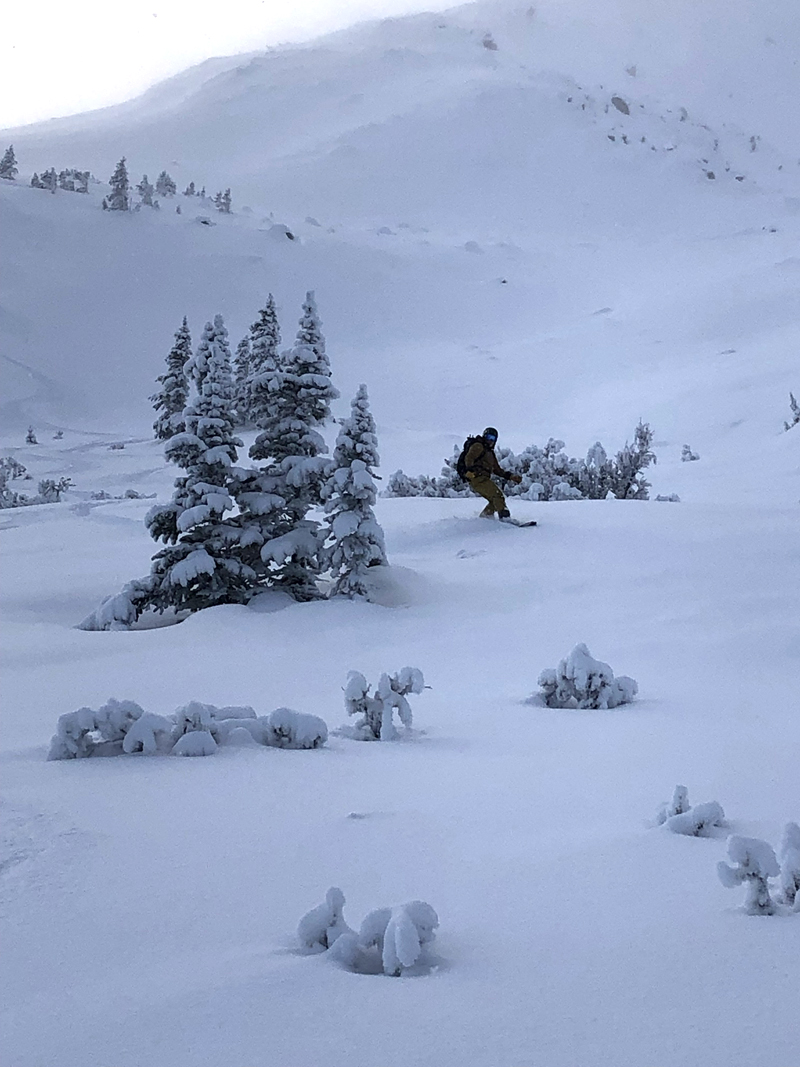 This weekend is a Non-Motorized Weekend at Chilkoot Trail NHS! From Fri - Sun no snowmobiling is allowed.
Before you go: 
✔️ Check the current conditions ow.ly/LjP850HouCn 
✔️ Check Avalanche Canada’s Yukon forecast at ow.ly/ngKc50y3nfi
📷 J. Rudisill