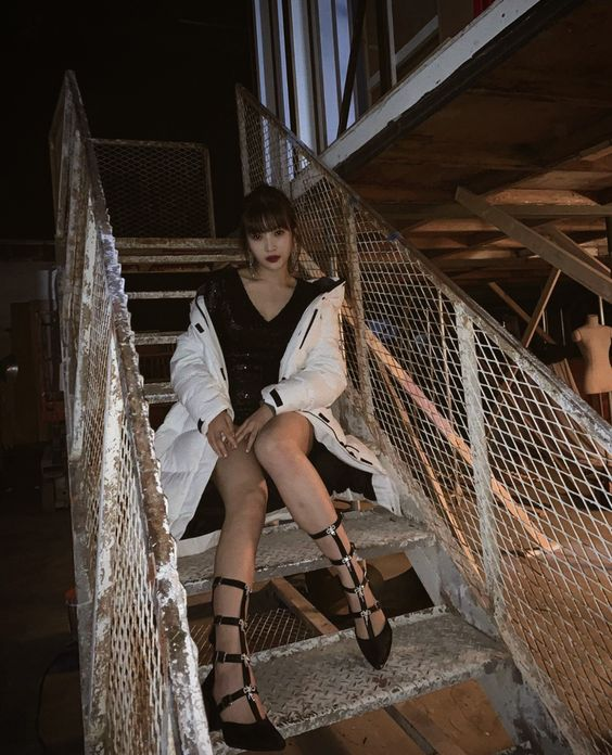 ( 提 : 琴 )
𝐈’𝐌 𝐀 𝐏𝐑𝐈𝐍𝐂𝐄𝐒𝐒 ⠀