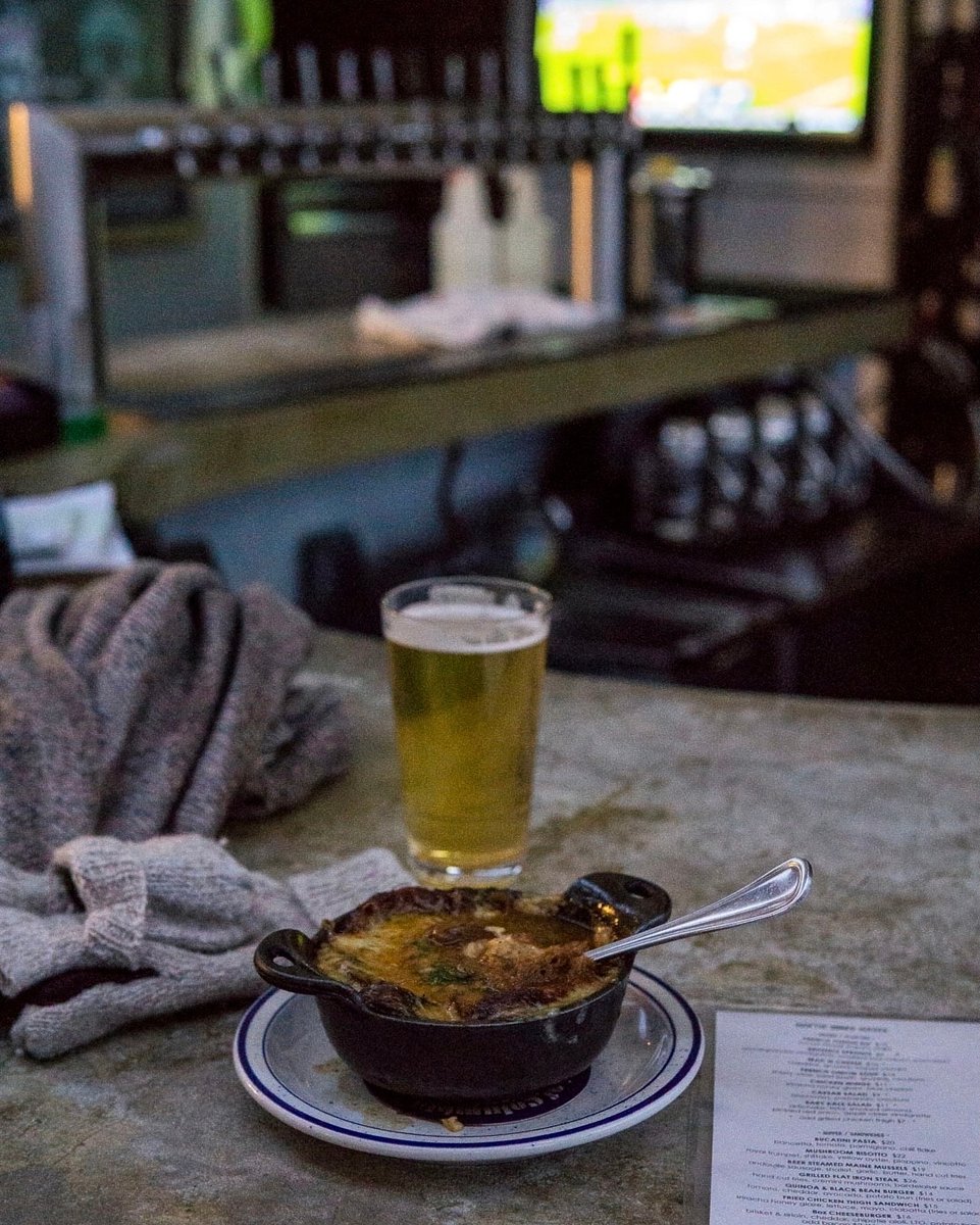 RoofersUnionDC's tweet photo. Our French onion soup is PERFECT for a cold day like today! Stay toasty with us on the roof (we are heated��). https://t.co/9xXdqlMX8l