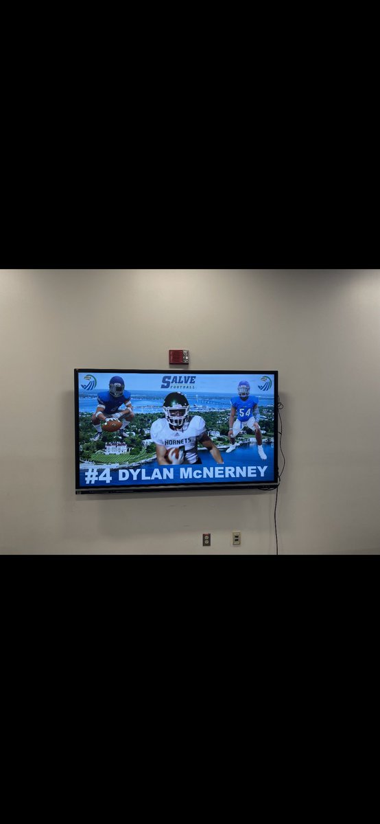 dylan_mcnerney's tweet photo. Had a amazing time at my visit at Salve Regina today!Beautiful campus and great tour big thanks to @CoachDeLade @GilmartinKevin https://t.co/Bt7bJRD0x1
