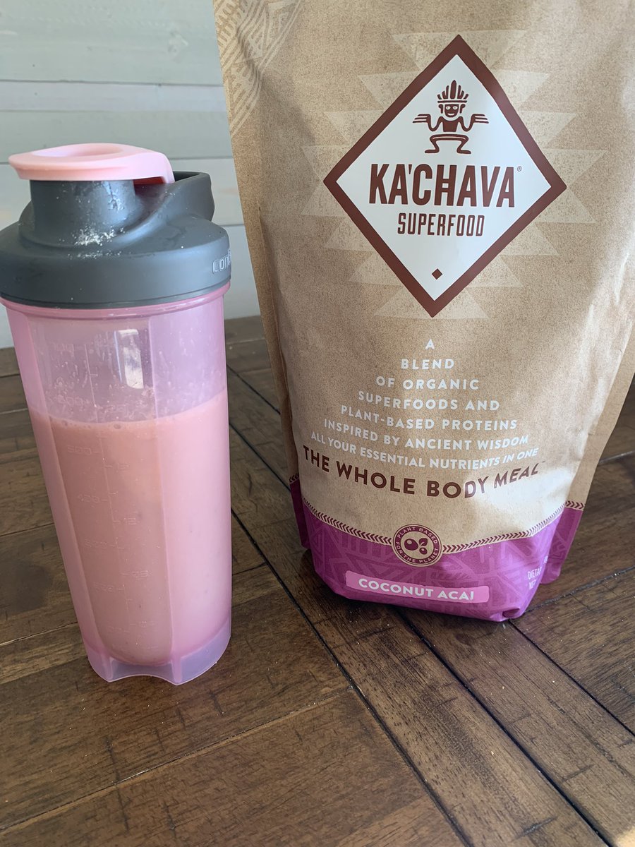 RachelTheWriter's tweet image. Need more quick healthy meals so I’m trying #kachva for the first time today.  Will it fill me up? 🤷‍♀️Check back in a few hours… @kachavatribe