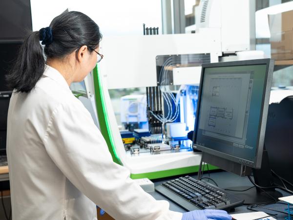 GSCofBC's tweet photo. We are looking for a Process Development Coordinator to join our team at #Canada's Michael Smith Genome Sciences Centre! Here's your opportunity to become part of a state-of-the-art, large scale, high throughput, clinically accredited #Genomics &amp; #Bioinformatics  facility. 🧵1/6 https://t.co/XkJE06euR9
