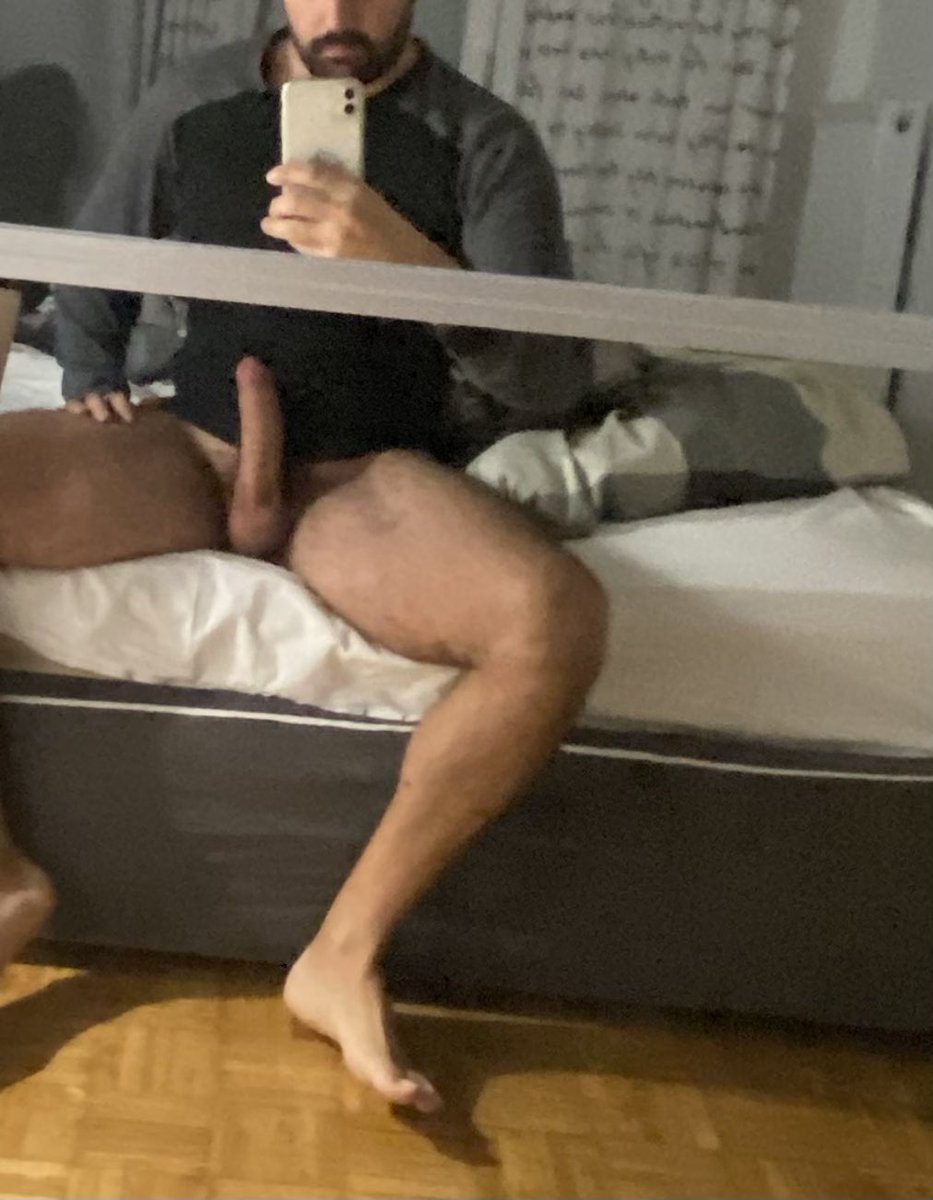 <a href="/bennyptweets/">Benny</a>