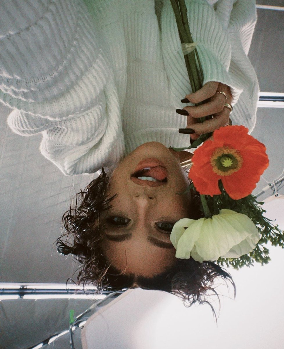 Eva (@iam_evaaa) on Twitter photo 