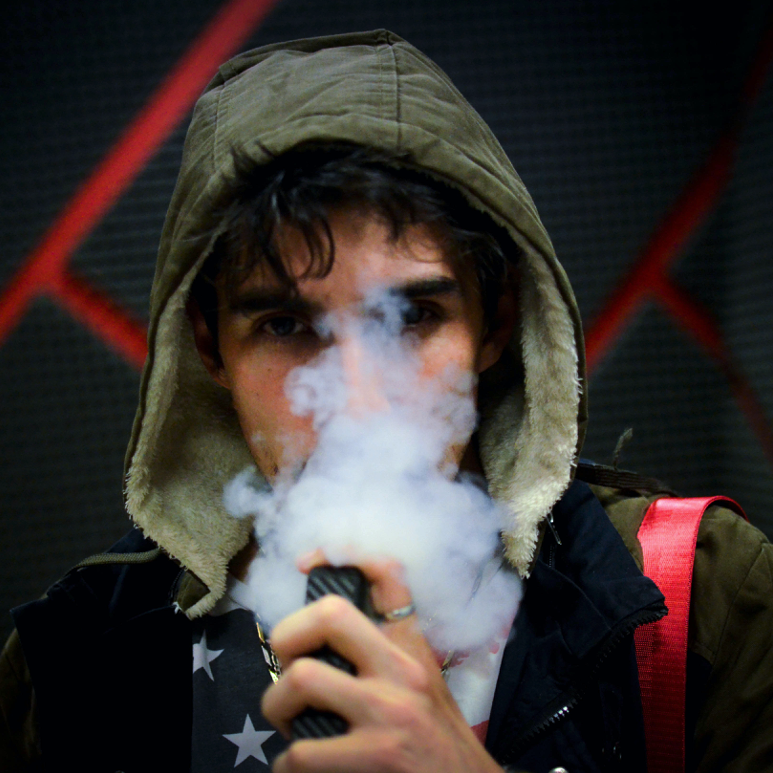 SAFELakeCounty's tweet photo. E-cigarette aerosol is NOT harmless "water vapor." The inhaled and exhaled aerosol contains nicotine, cancer-causing chemicals, heavy metals such as nickel, tin, and lead, and volatile organic compounds. It is not safer than a regular cigarette - for you or those around you. https://t.co/rN8SDjWDI6