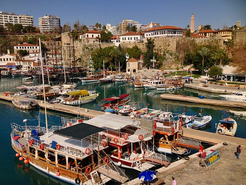 Antalya muratpaşa. Муратпаша Турция. Анталия Турция Муратпаша. Анталия Калейчи 1920. Muratpaşa, Antalya, Турция.