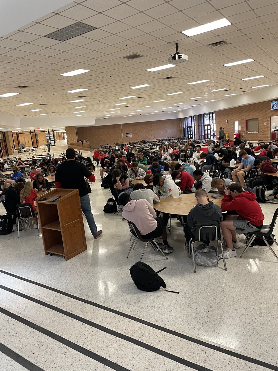 BHSFCA4's tweet photo. Thank you Pastor @TurnerSchwarz for coming and speaking yesterday! It was an awesome message! https://t.co/yuj37UVcF6