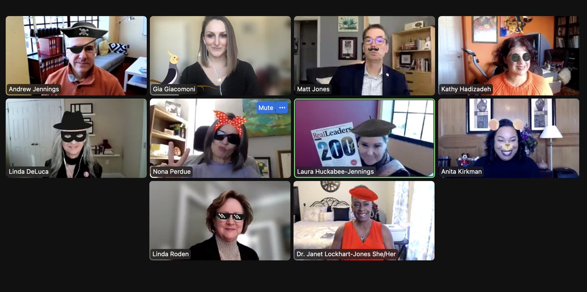 leadfearlessly's tweet photo. @Real_Leaders Photo Challenge 2022 with our growing team! (minus a few).
https://t.co/Hb0aUku8fb 
#RealLeadersImpactAwards #bcorp #impactthatmatters https://t.co/58DVCII9pW
