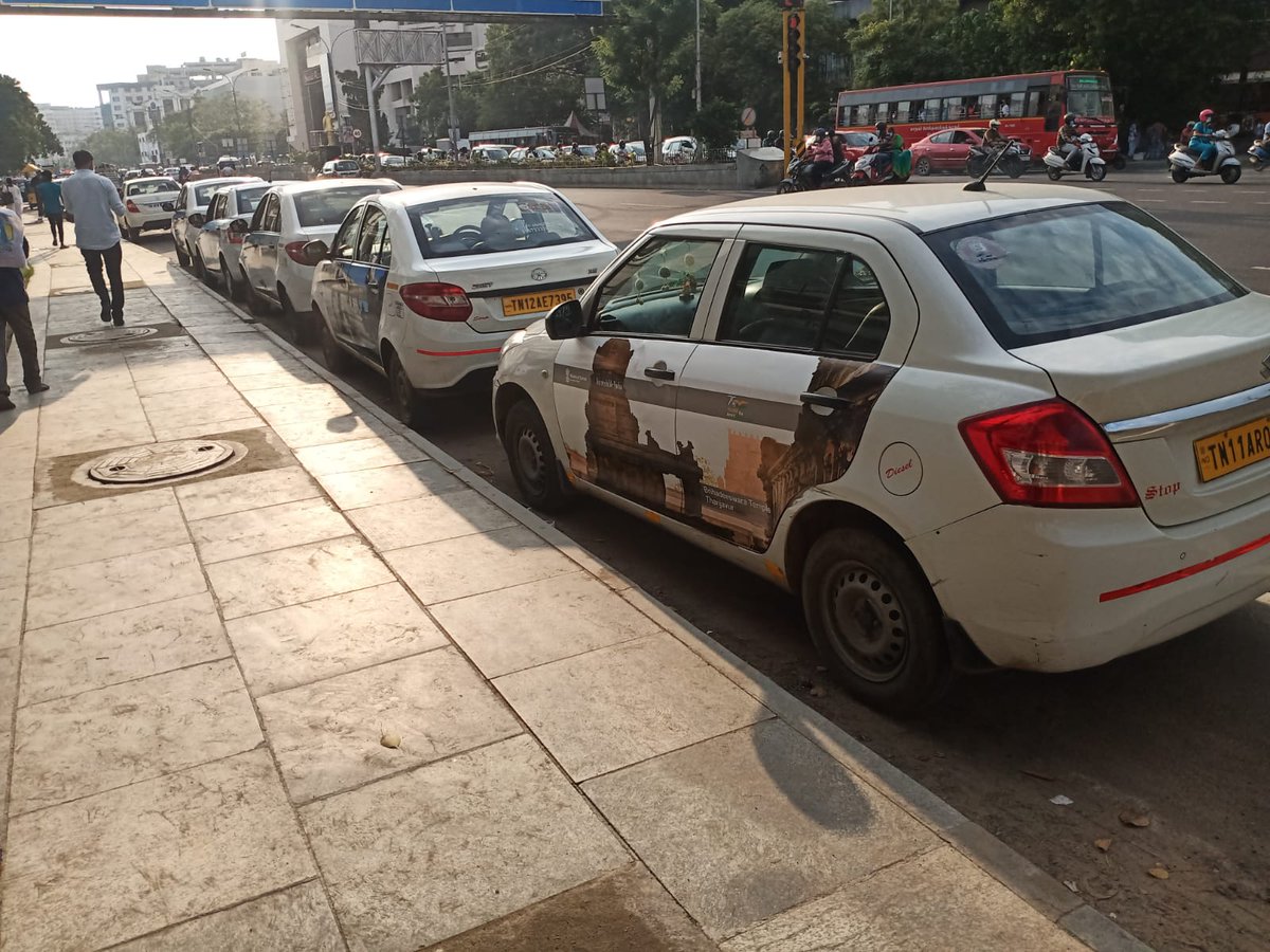cashurdrive's tweet photo. CASHurDRIVE celebrate National tourism day with our famed media, Cab branding for Karnataka, Tamil Nadu, Telangana and Kerala, tourism getting promoted on wheels, is nothing but just an excellent example of a perfect marketing approach
@tourismgoi
@IndiatourismH 
@IndiaTourismBa2 https://t.co/vxGdnqC0gQ