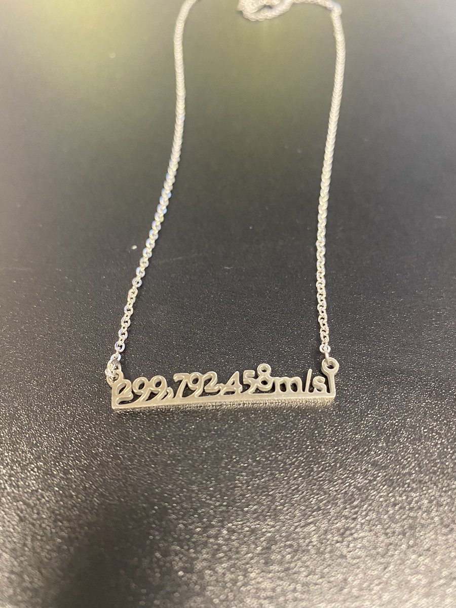 Alena Moon tweet media