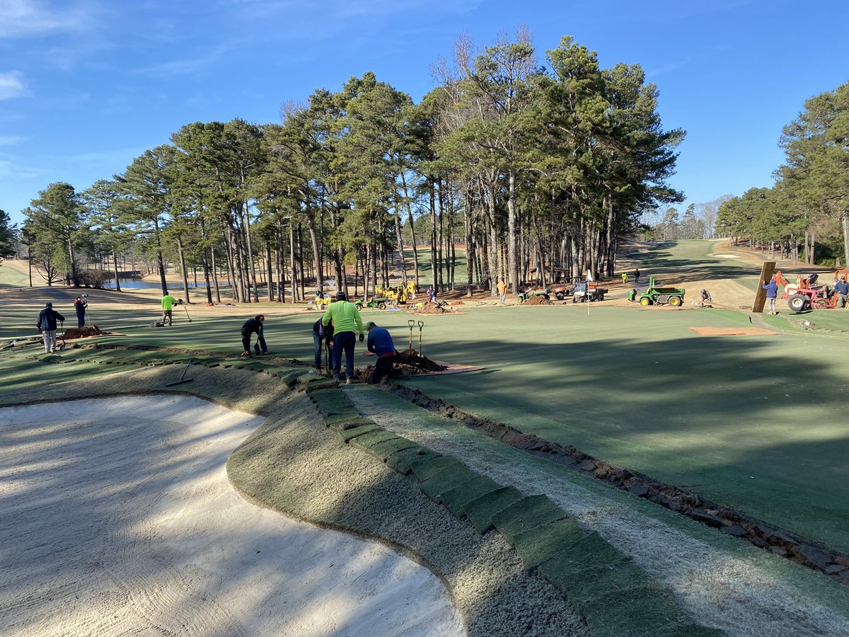 Making quick work of laterals and greens loops. Already 5 holes of main line in the ground. <a href="/TantoIrrigation/">Tanto Irrigation</a> <a href="/RainBirdGolf/">RainBirdGolf</a> <a href="/ewinggolfguy/">EwingGolfGuy</a>