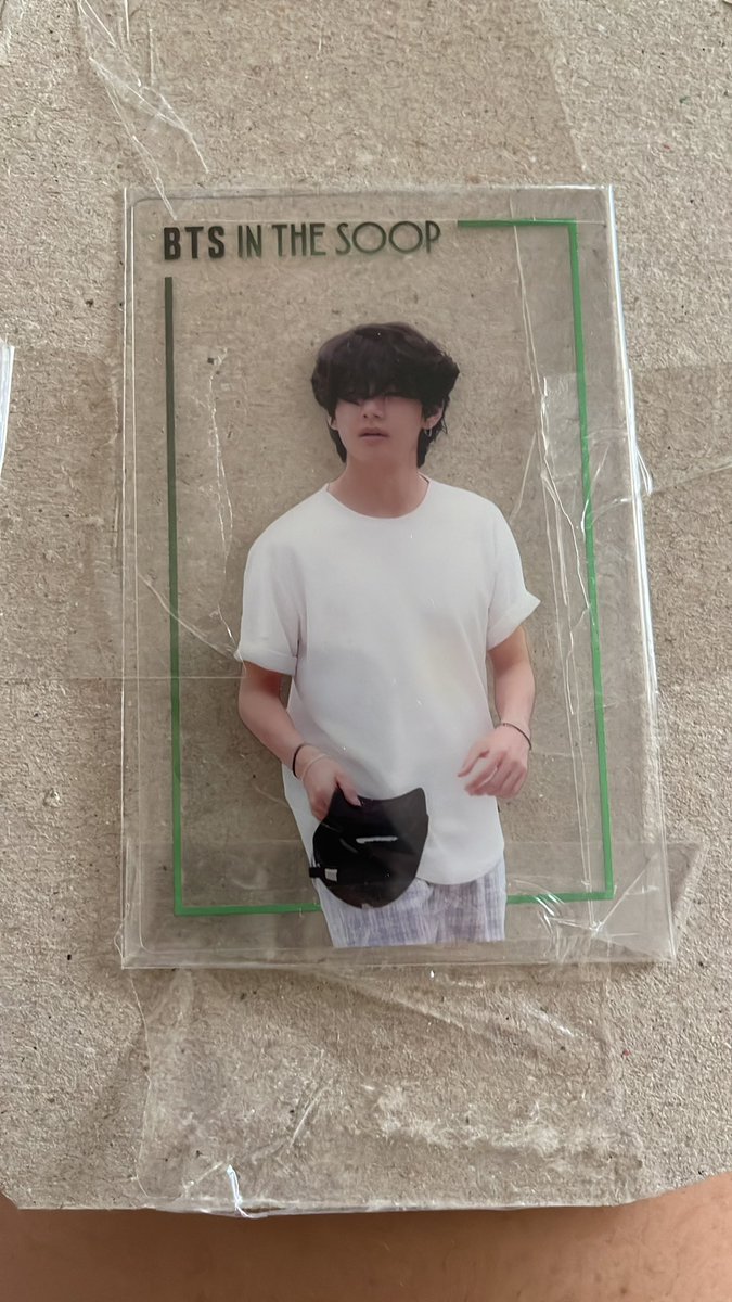 iftaehy_'s tweet photo. feedback positivoo para @MoonlightStoreK comprei o card semana passada e já chegou, veio bem e embalado e em perfeito estado, amei💞💞 https://t.co/UboK9gyYqo